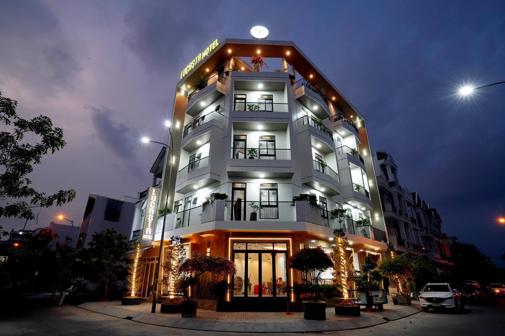 Lucasta Hotel Khách sạn 3 sao chất lượng tại Cần Thơ