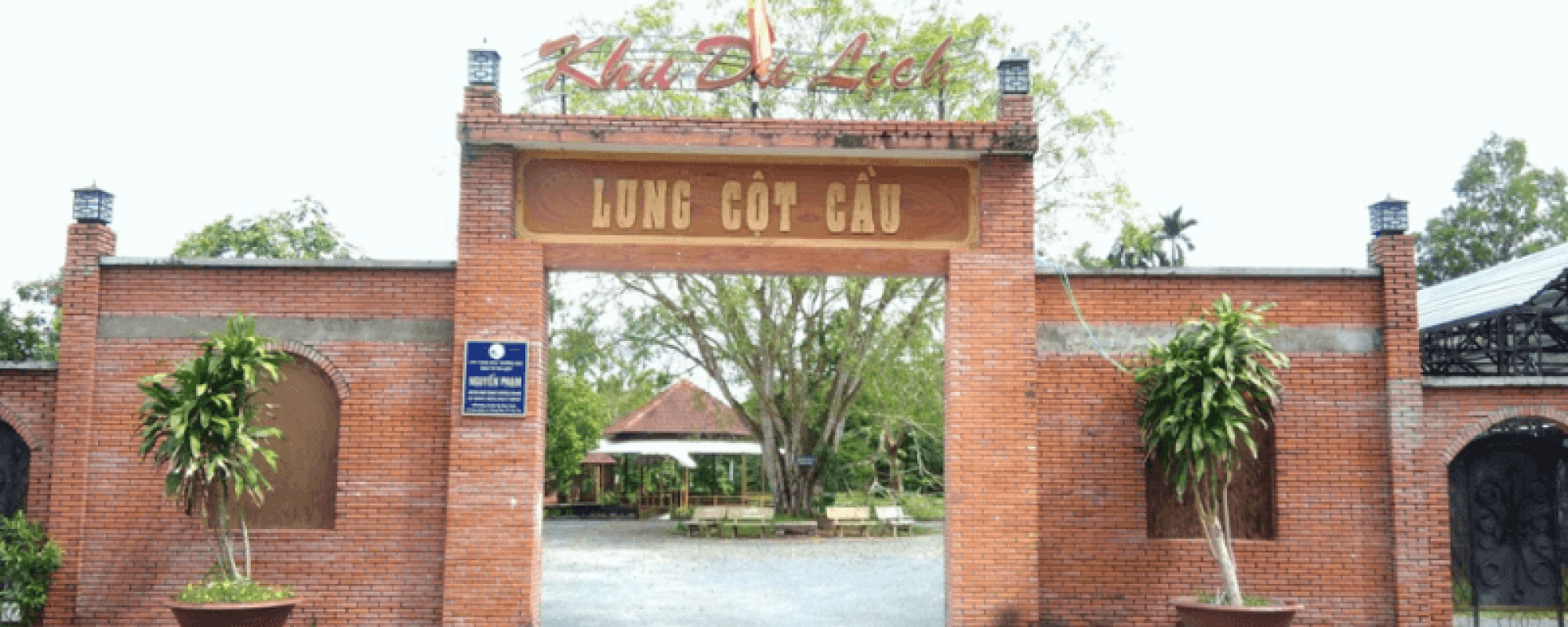 khu-du-lich-lung-cot-cau